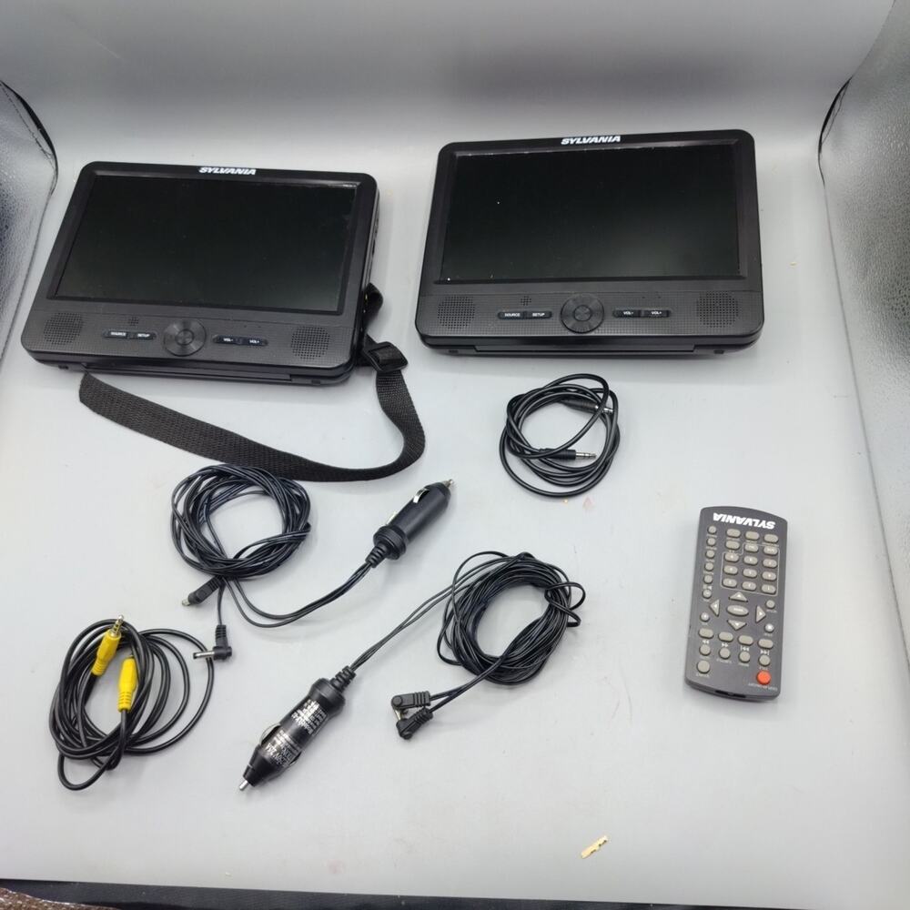 Sylvania SDVD9805 Dual Portable DVD Player (9") With Accessories & Case